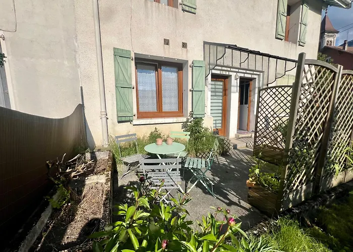 Petillant T2 Rez-De-Jardin